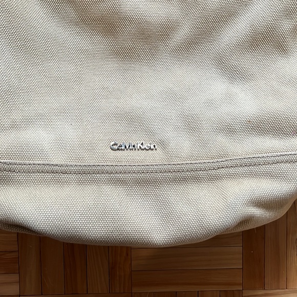 Calvin Klein bag - Picture 8 of 8
